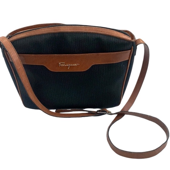 Salvatore Ferragamo Vintage Black Brown Leather Crossbody Handbag - Picture 3 of 13
